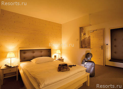 Hotel Nives 13